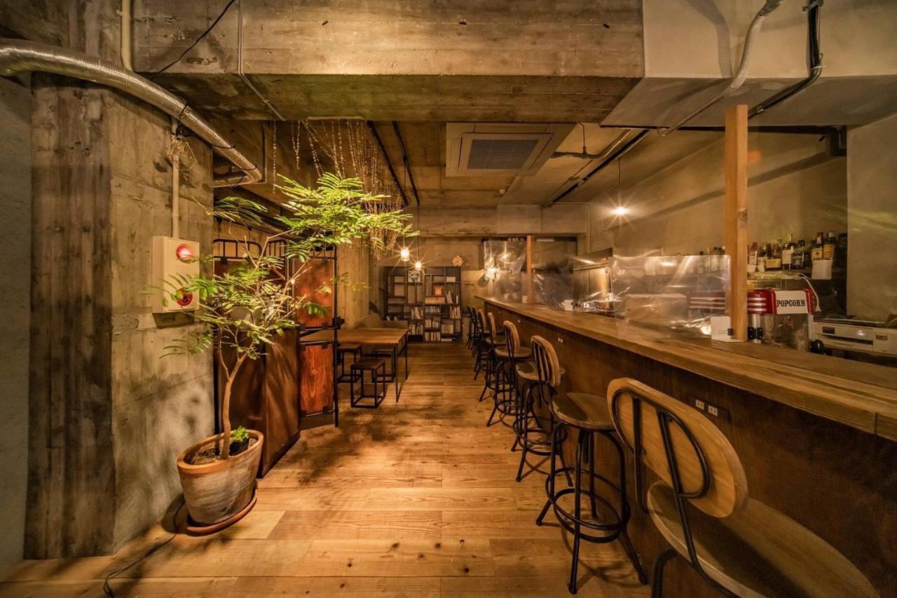 Artbar & Guesthouse Ennova Atami  Extérieur photo