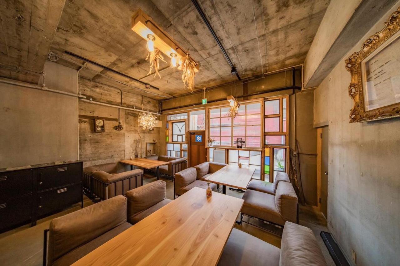 Artbar & Guesthouse Ennova Atami  Extérieur photo