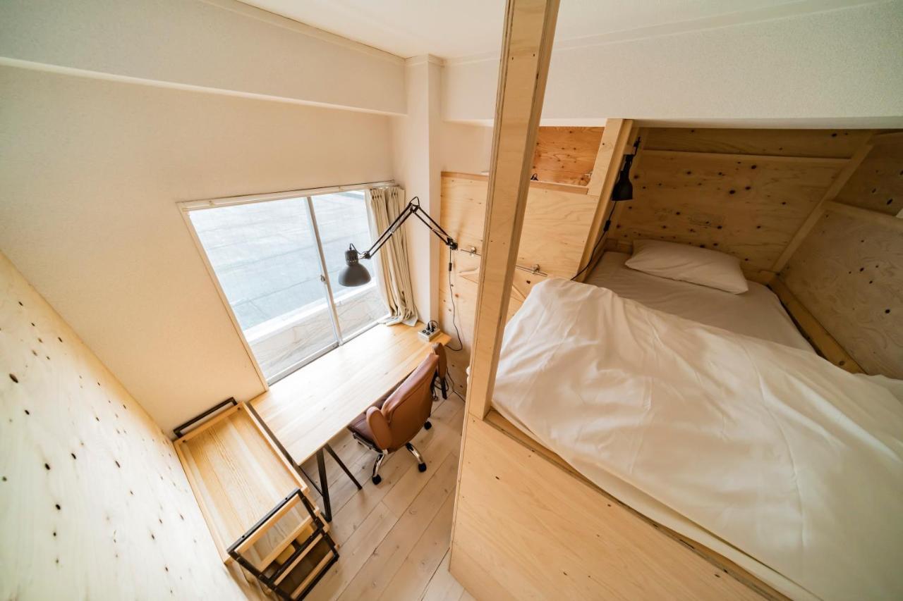 Artbar & Guesthouse Ennova Atami  Extérieur photo