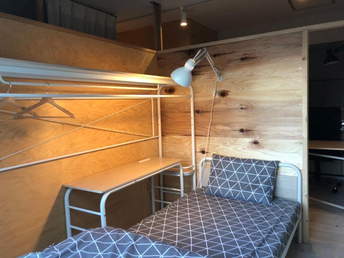 Artbar & Guesthouse Ennova Atami  Extérieur photo